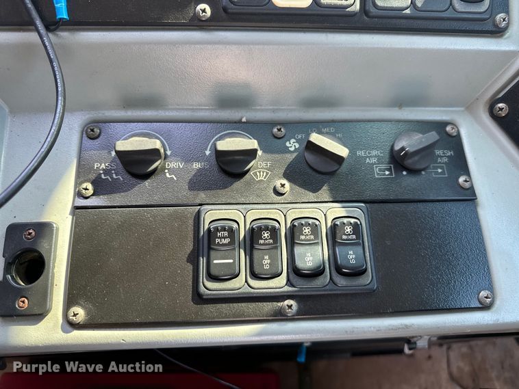 image for item EG1656 2009 Blue Bird  school bus