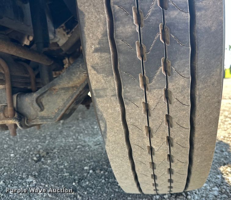 image for item EG1656 2009 Blue Bird  school bus