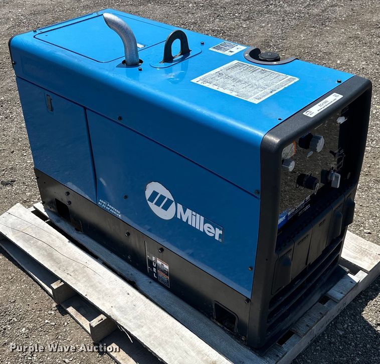 image for item EG1660 2006 Miller Legend 302 welder/generator