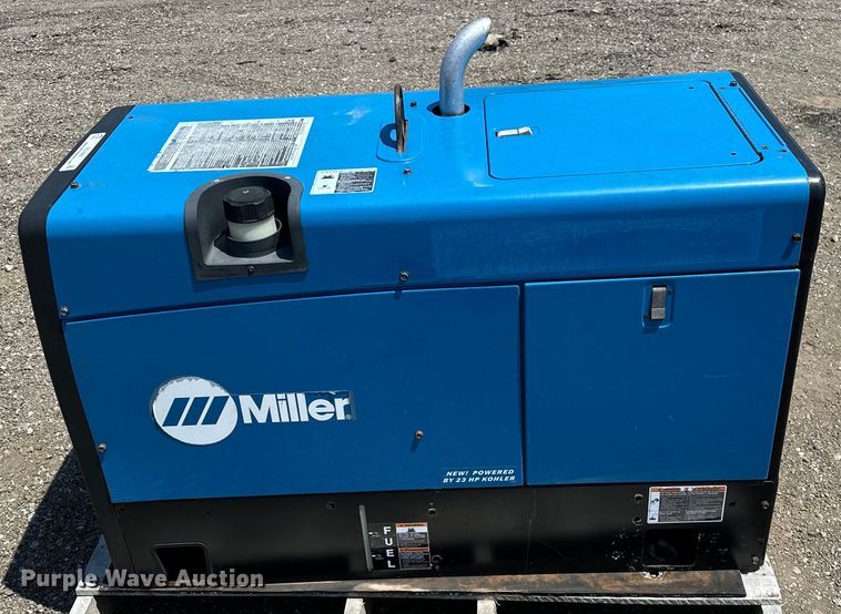 image for item EG1660 2006 Miller Legend 302 welder/generator