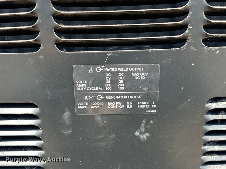 image for item EG1660 2006 Miller Legend 302 welder/generator