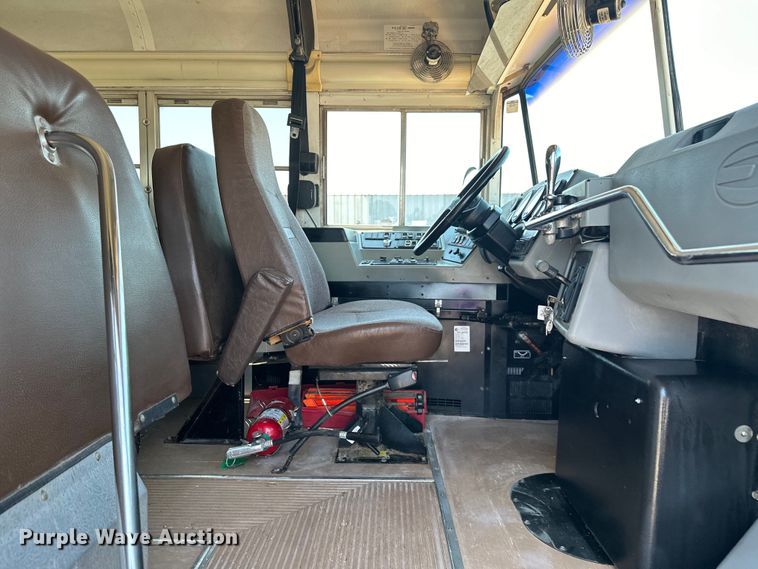 image for item EG1661 2006 Blue Bird Vision  school bus