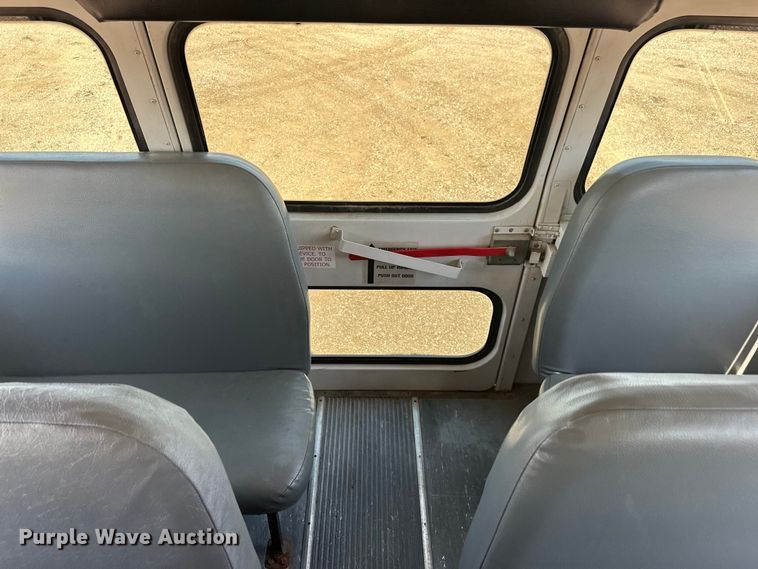 image for item EG1665 2006 Blue Bird  Vision  school bus