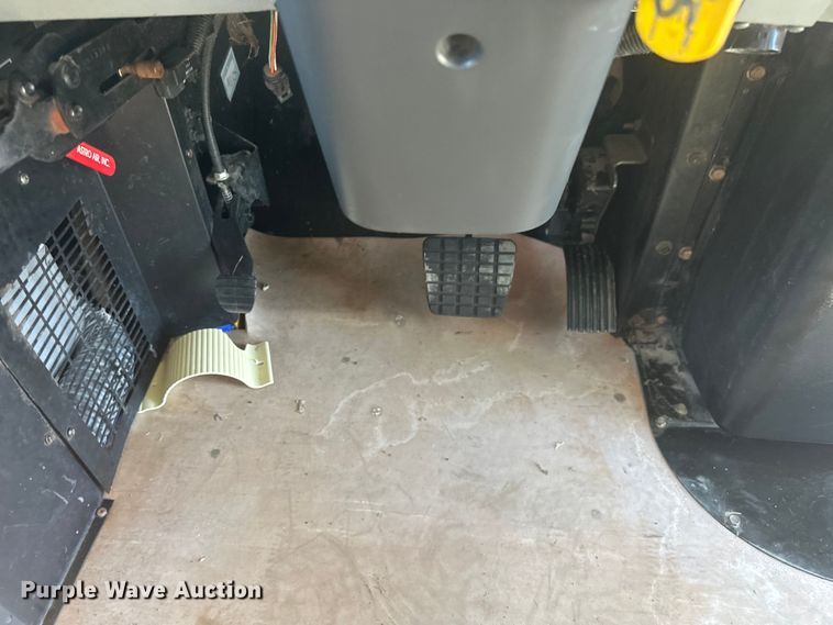 image for item EG1667 2009 Blue Bird  Vision school bus