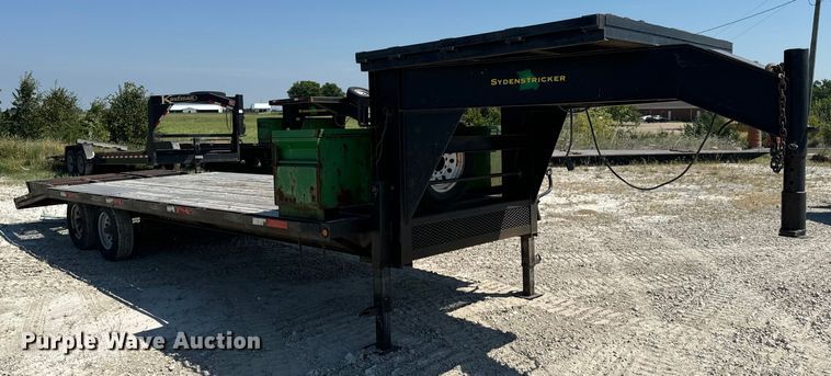 image for item EH6951 2011 Maxwell drop deck equipment trailer