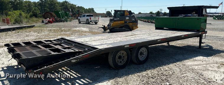 image for item EH6951 2011 Maxwell drop deck equipment trailer