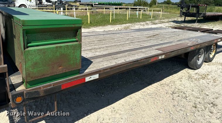 image for item EH6951 2011 Maxwell drop deck equipment trailer
