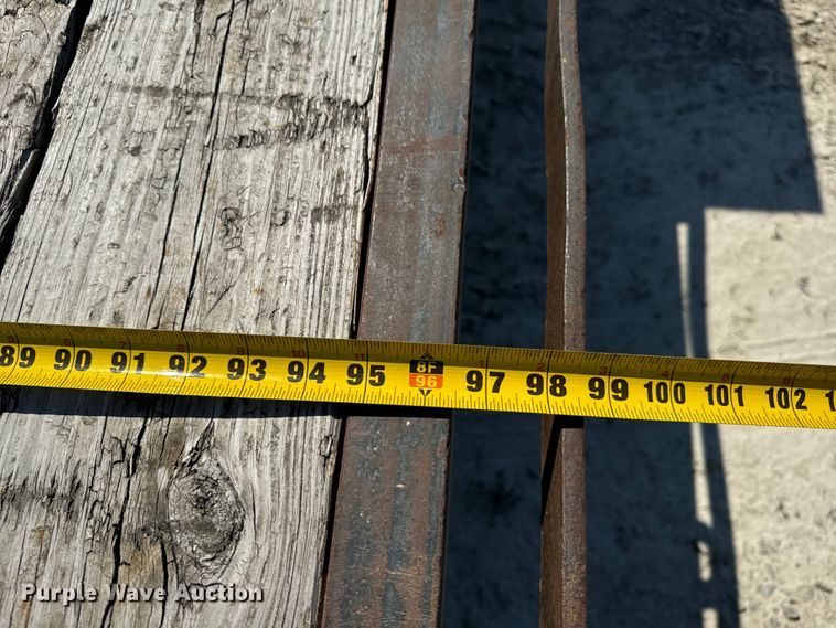 image for item EH6951 2011 Maxwell drop deck equipment trailer