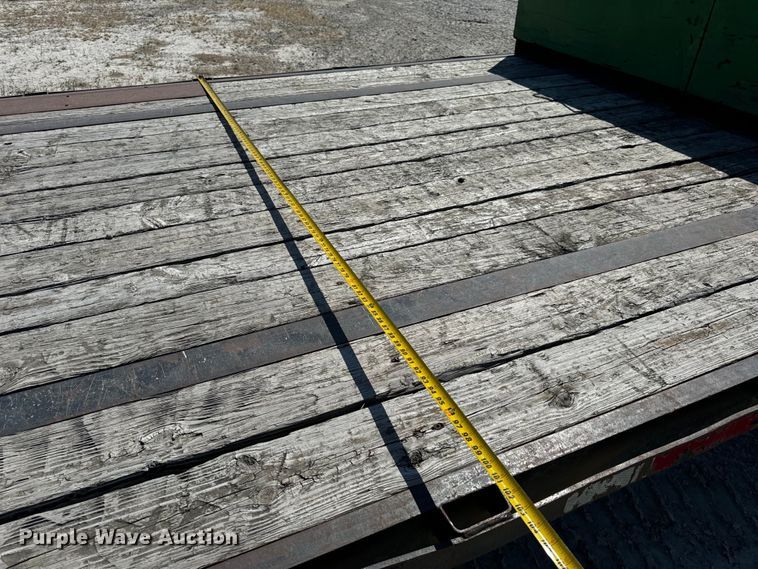 image for item EH6951 2011 Maxwell drop deck equipment trailer