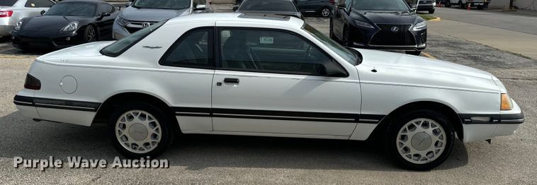 image for item EH6958 1988 Ford Thunderbird 