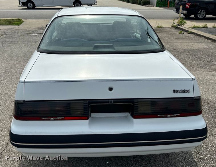 image for item EH6958 1988 Ford Thunderbird 