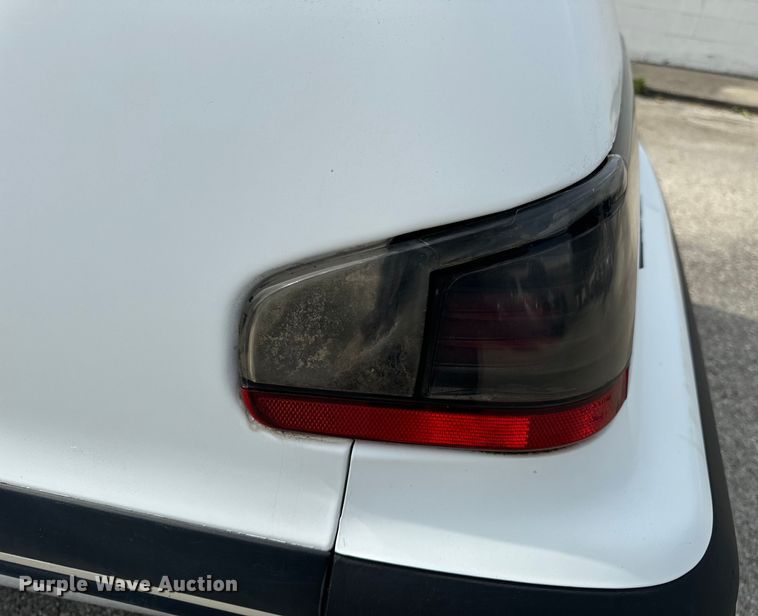 image for item EH6958 1988 Ford Thunderbird 