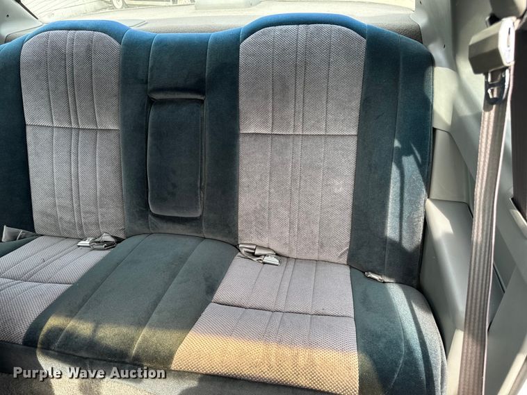 image for item EH6958 1988 Ford Thunderbird 