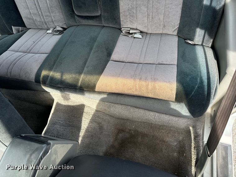 image for item EH6958 1988 Ford Thunderbird 