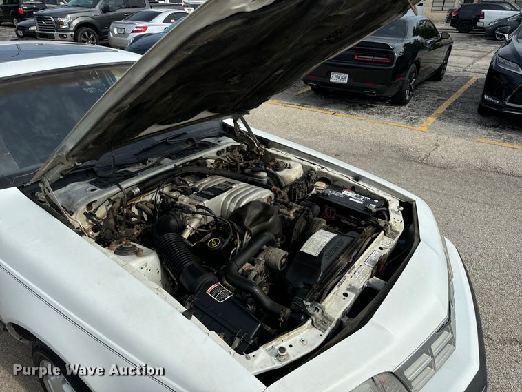 image for item EH6958 1988 Ford Thunderbird 