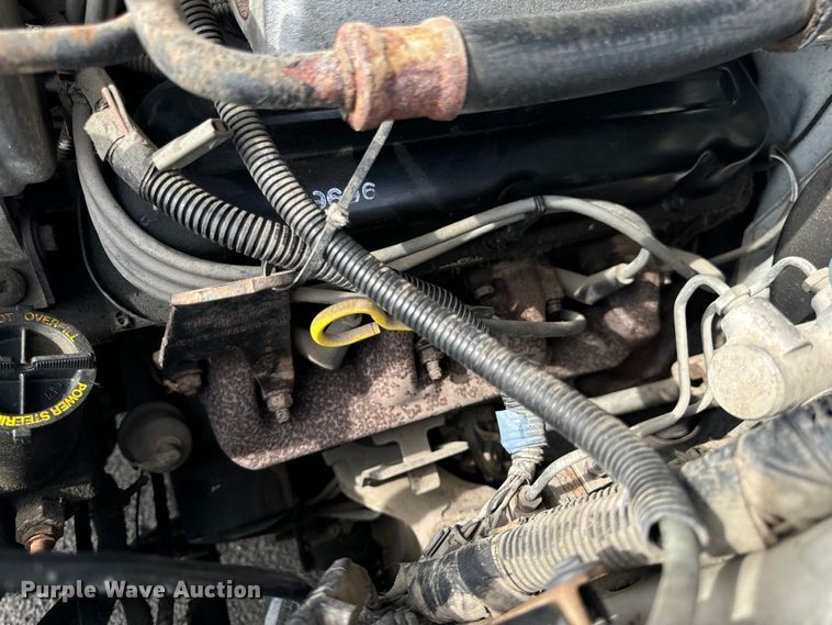 image for item EH6958 1988 Ford Thunderbird 