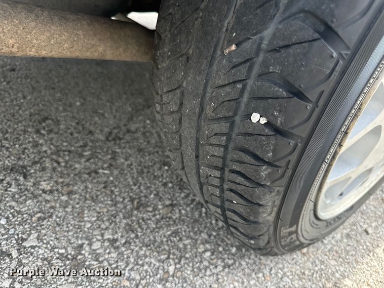 image for item EH6958 1988 Ford Thunderbird 