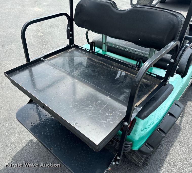 image for item EH6959 2000 Club Car DS Electric  golf cart