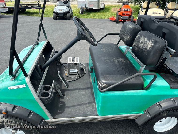 image for item EH6959 2000 Club Car DS Electric  golf cart