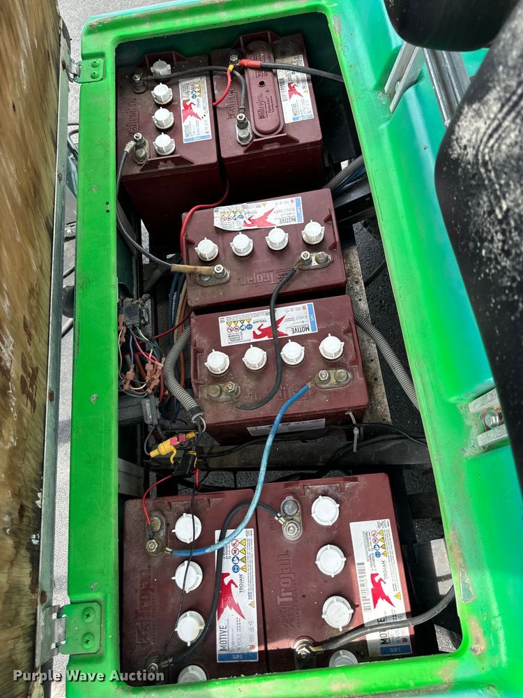 image for item EH6959 2000 Club Car DS Electric  golf cart