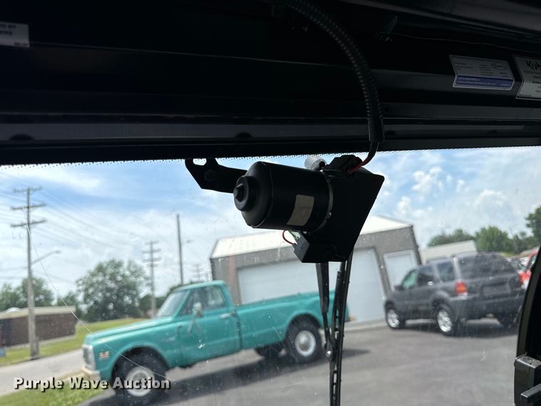 image for item EH6960 2022 Kubota  RTV520 utility vehicle