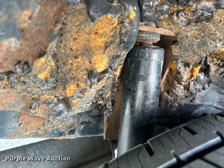 image for item EH6963 2005 Ford Escape XLT SUV