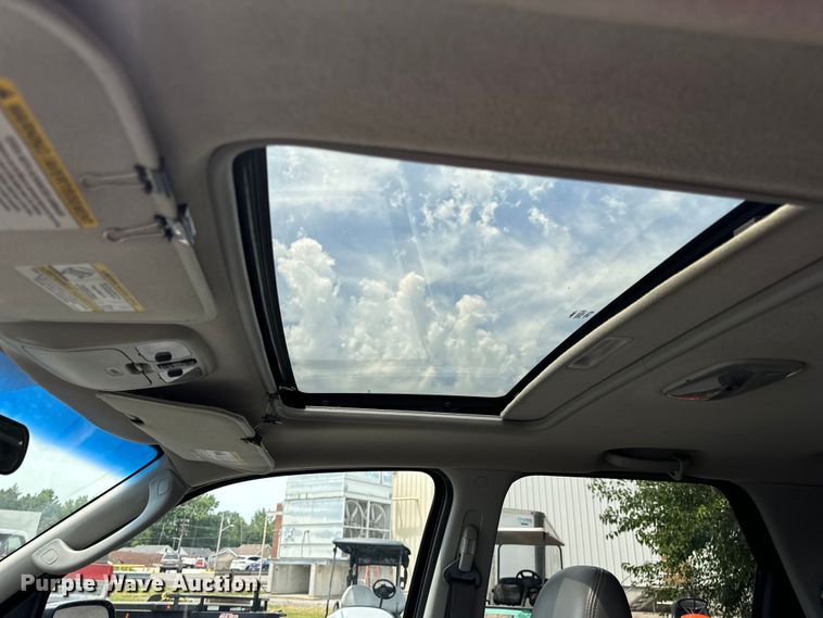 image for item EH6963 2005 Ford Escape XLT SUV