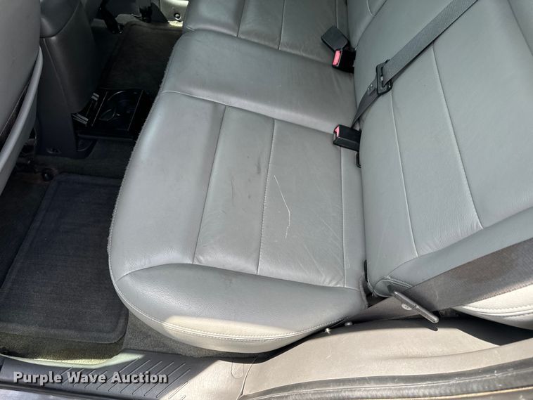 image for item EH6963 2005 Ford Escape XLT SUV