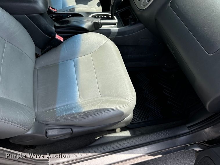 image for item EH6963 2005 Ford Escape XLT SUV