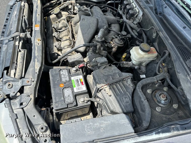 image for item EH6963 2005 Ford Escape XLT SUV