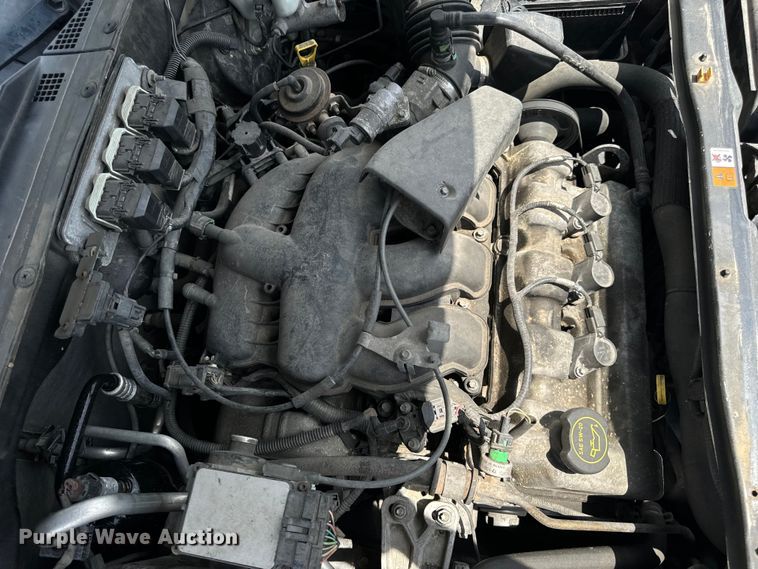 image for item EH6963 2005 Ford Escape XLT SUV