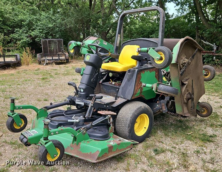 image for item EI3909 John Deere  1600 WAM Turbo lawn mower