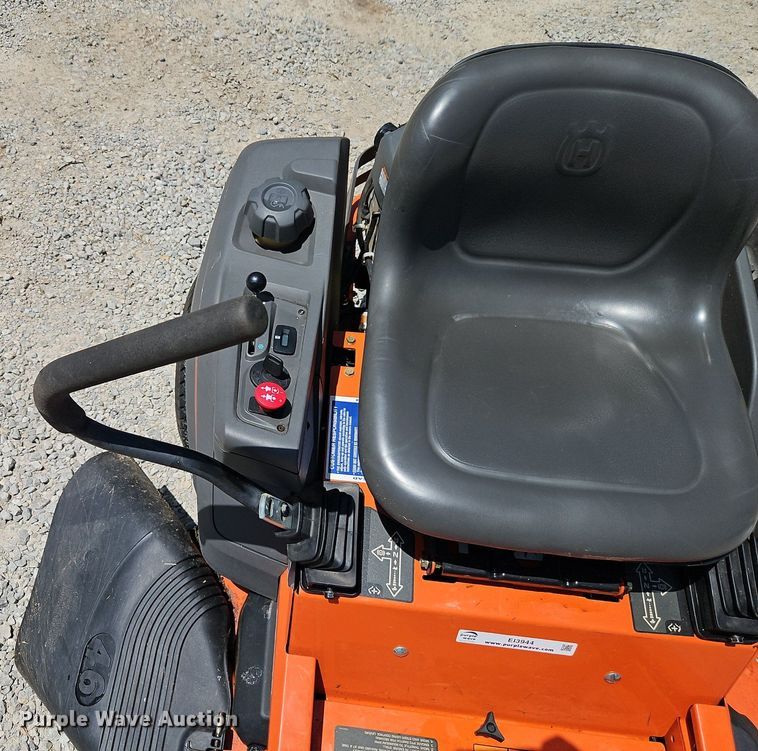 image for item EI3944 Husqvarna  Z246 ZTR lawn mower