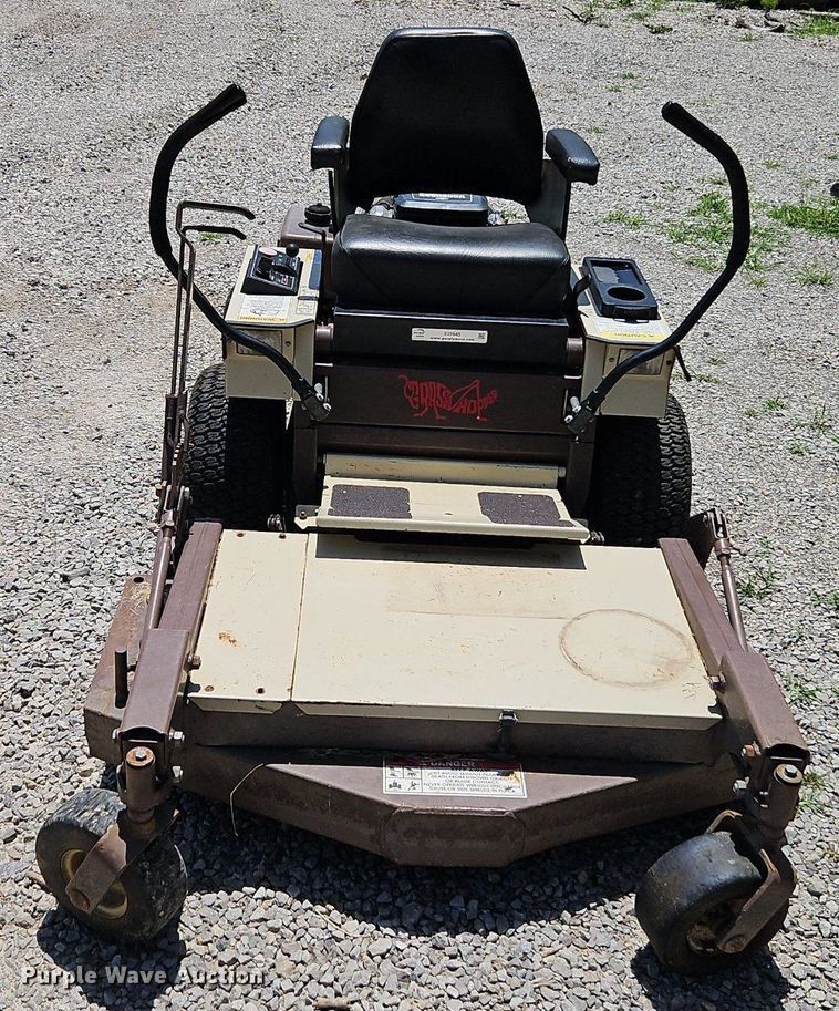 image for item EI3945 Grasshopper  614 ZTR lawn mower