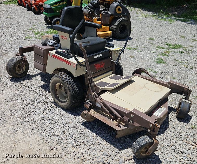 image for item EI3945 Grasshopper  614 ZTR lawn mower