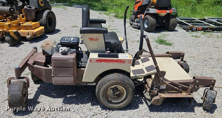 image for item EI3945 Grasshopper  614 ZTR lawn mower