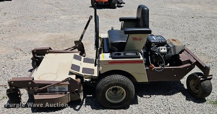 image for item EI3945 Grasshopper  614 ZTR lawn mower