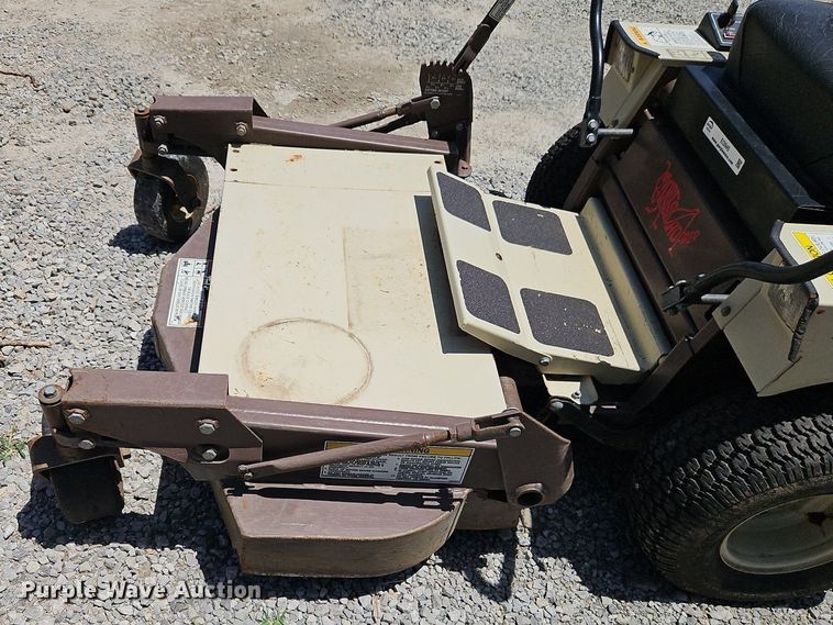 image for item EI3945 Grasshopper  614 ZTR lawn mower