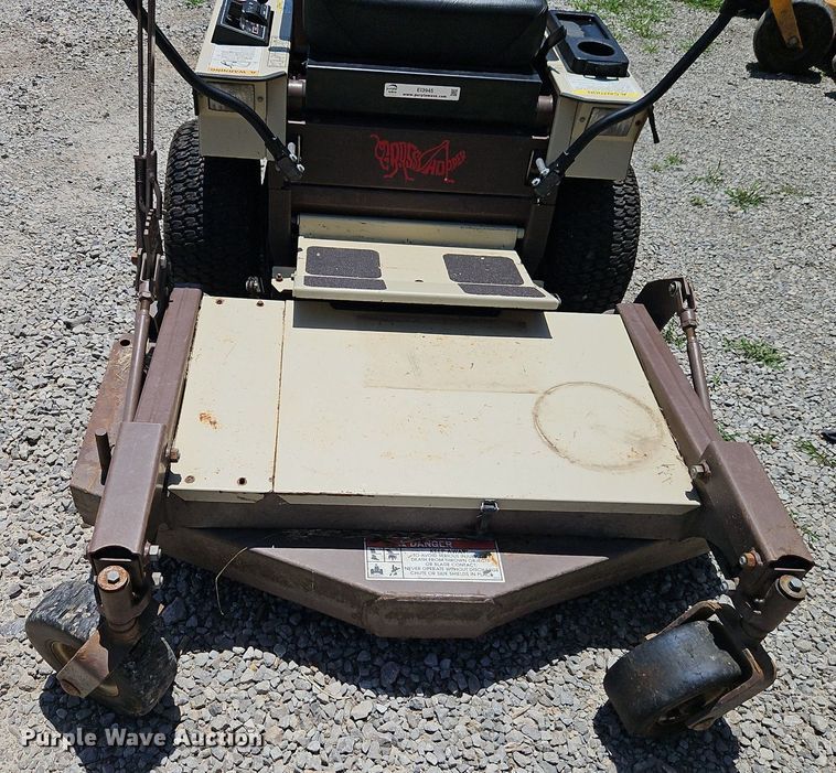 image for item EI3945 Grasshopper  614 ZTR lawn mower