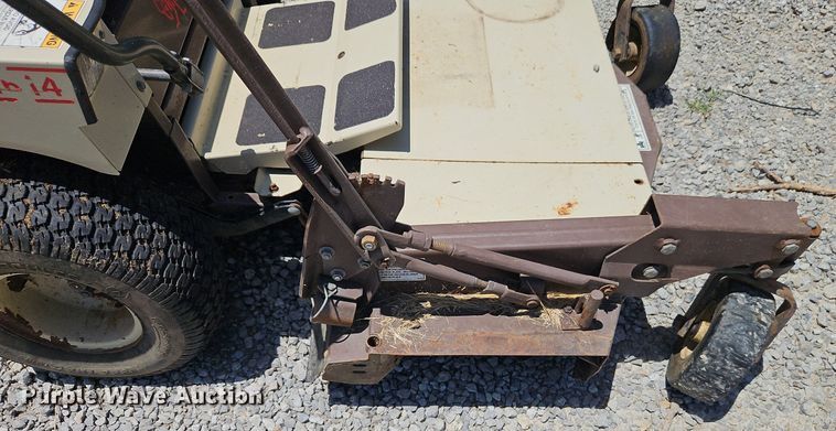 image for item EI3945 Grasshopper  614 ZTR lawn mower