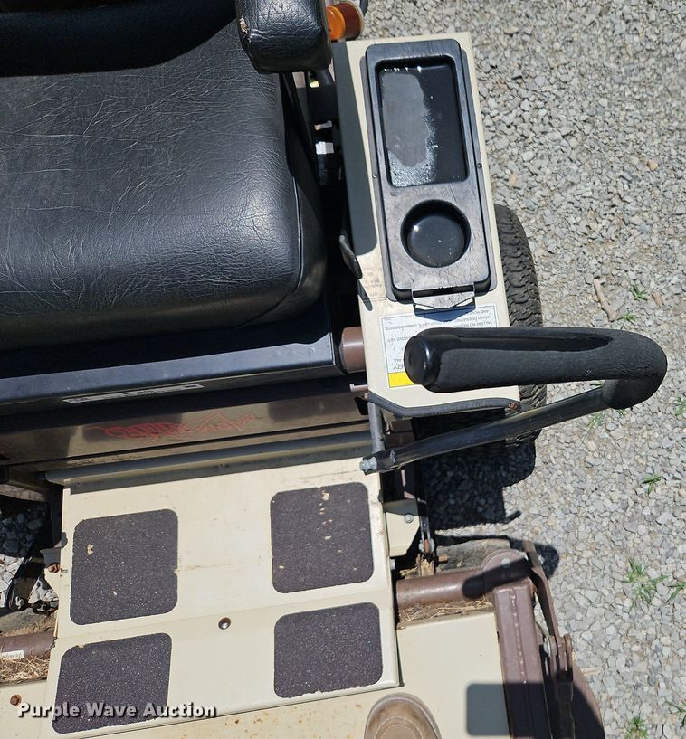 image for item EI3945 Grasshopper  614 ZTR lawn mower