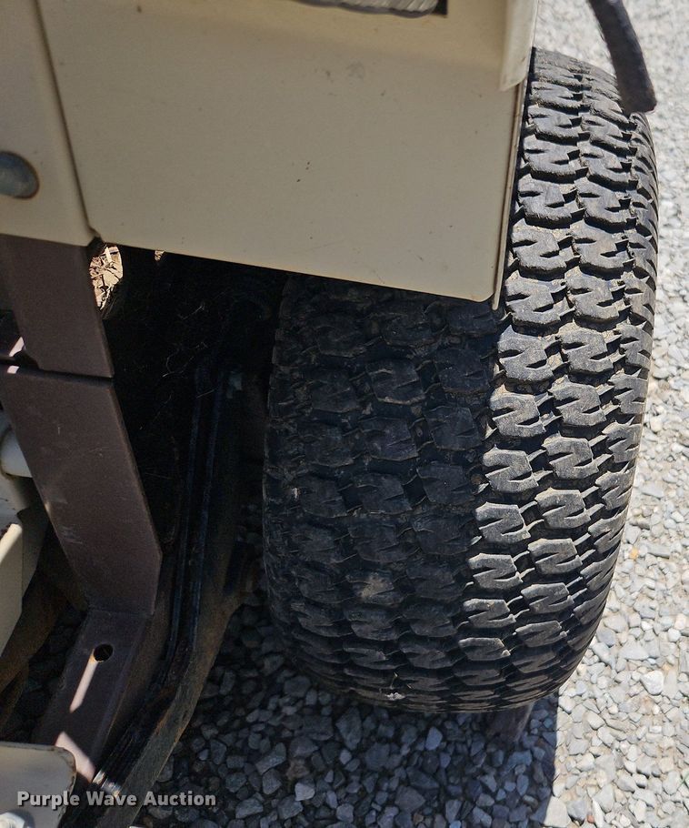 image for item EI3945 Grasshopper  614 ZTR lawn mower