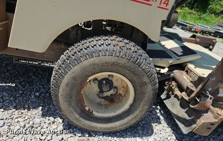 image for item EI3945 Grasshopper  614 ZTR lawn mower