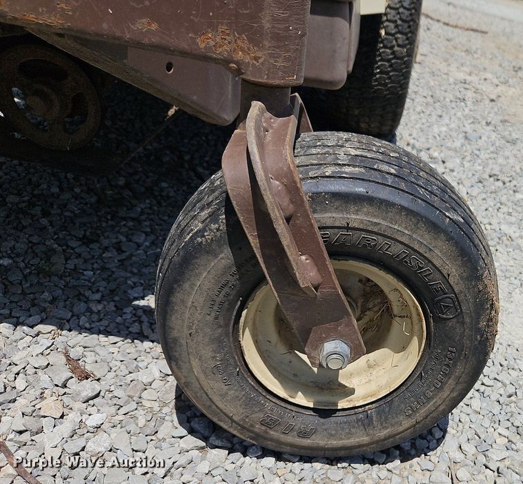 image for item EI3945 Grasshopper  614 ZTR lawn mower