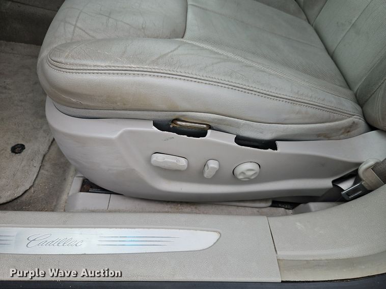 image for item EI3949 2009 Cadillac  DTS 