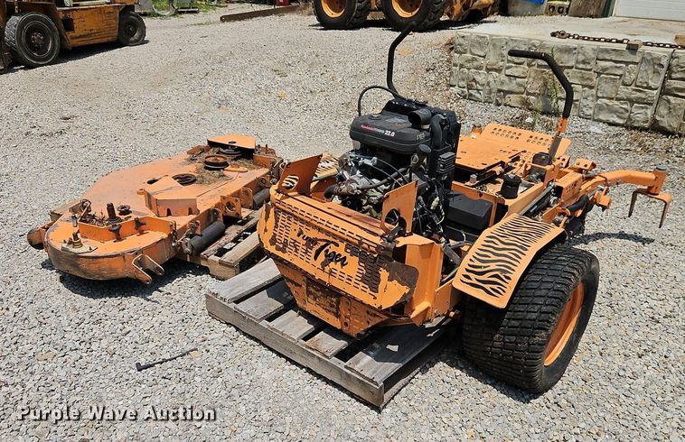 image for item EI3969 Scagg Turf Tiger ZTR lawn mower