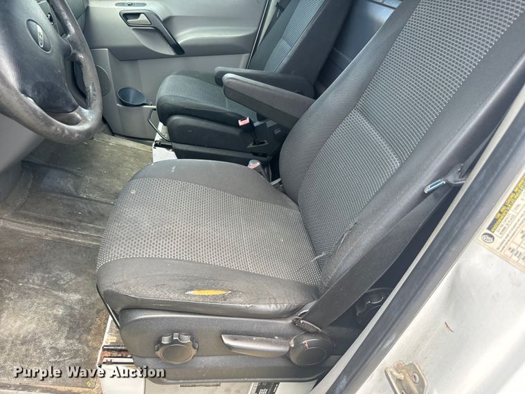 image for item EI4004 2011 Freightliner Sprinter 2500 van