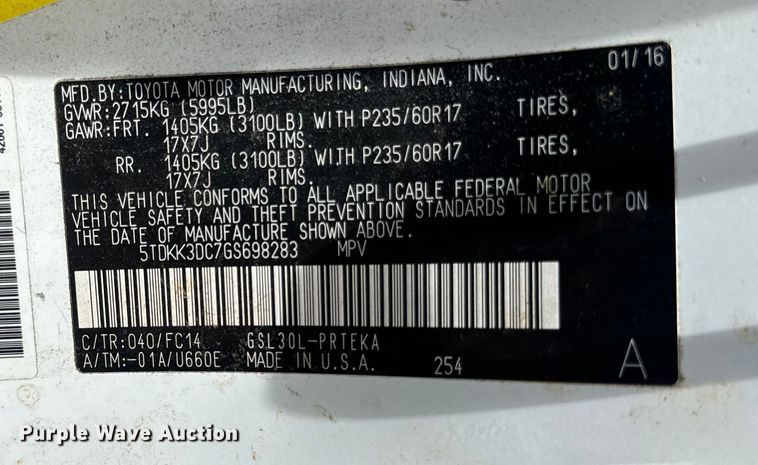 image for item EI4005 2016 Toyota Sienna LE van