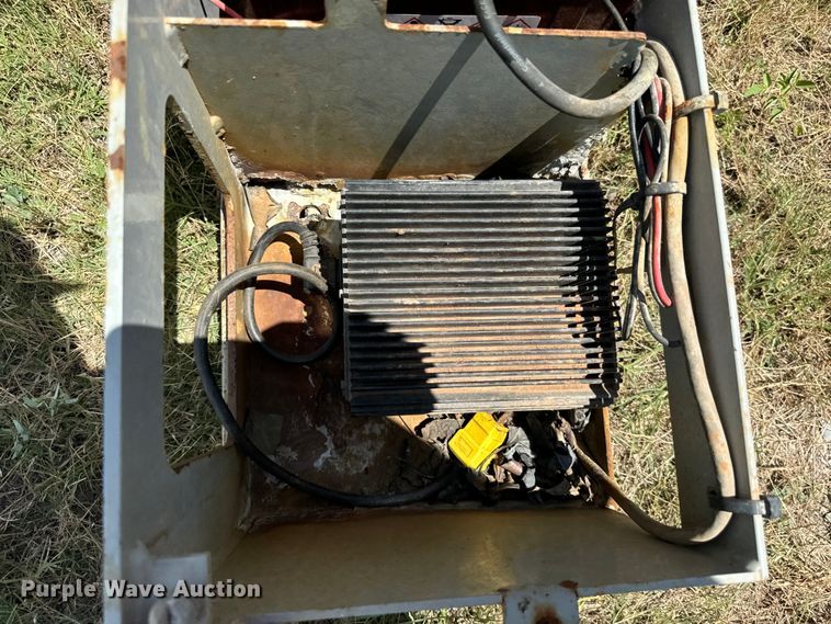 image for item EJ0307 Skyjack 3226 scissor lift