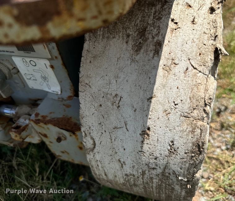 image for item EJ0307 Skyjack 3226 scissor lift